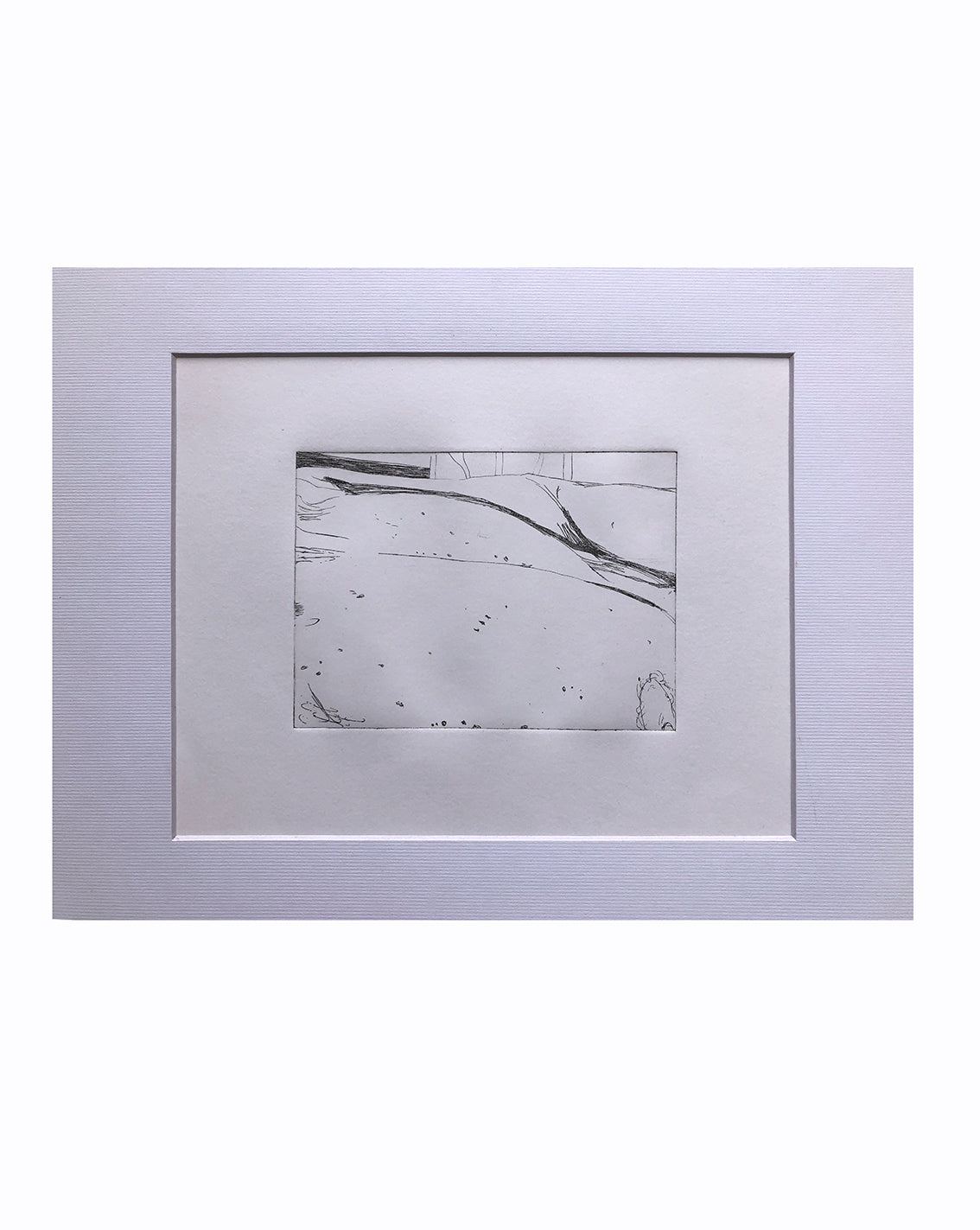 Chest Landscape, White