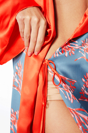 Alaria Long Silk Robe